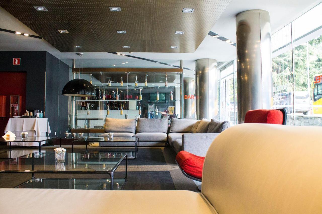 Yomo Mola Park Hotel Les Escaldes Ngoại thất bức ảnh