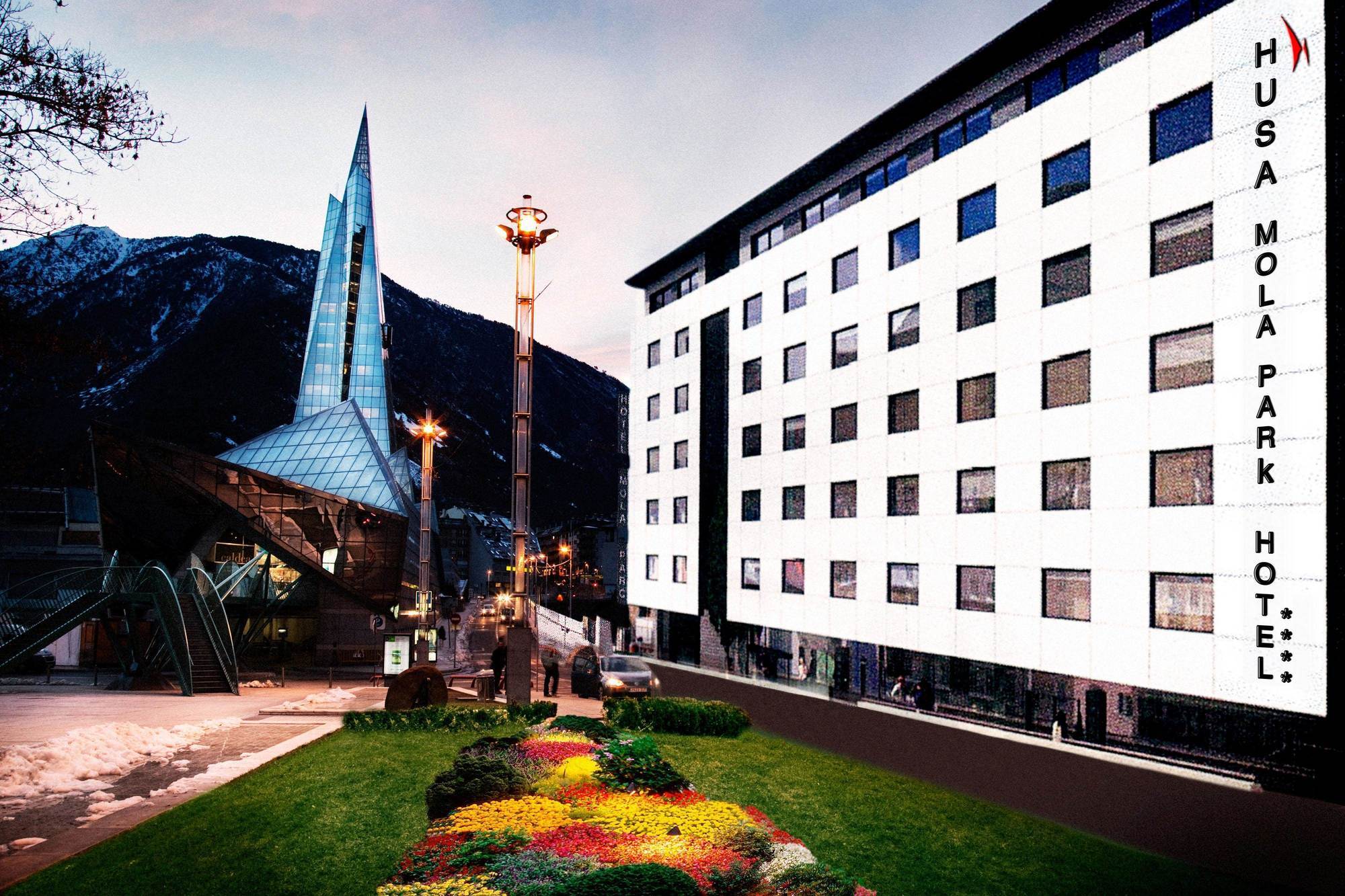 Yomo Mola Park Hotel Les Escaldes Ngoại thất bức ảnh