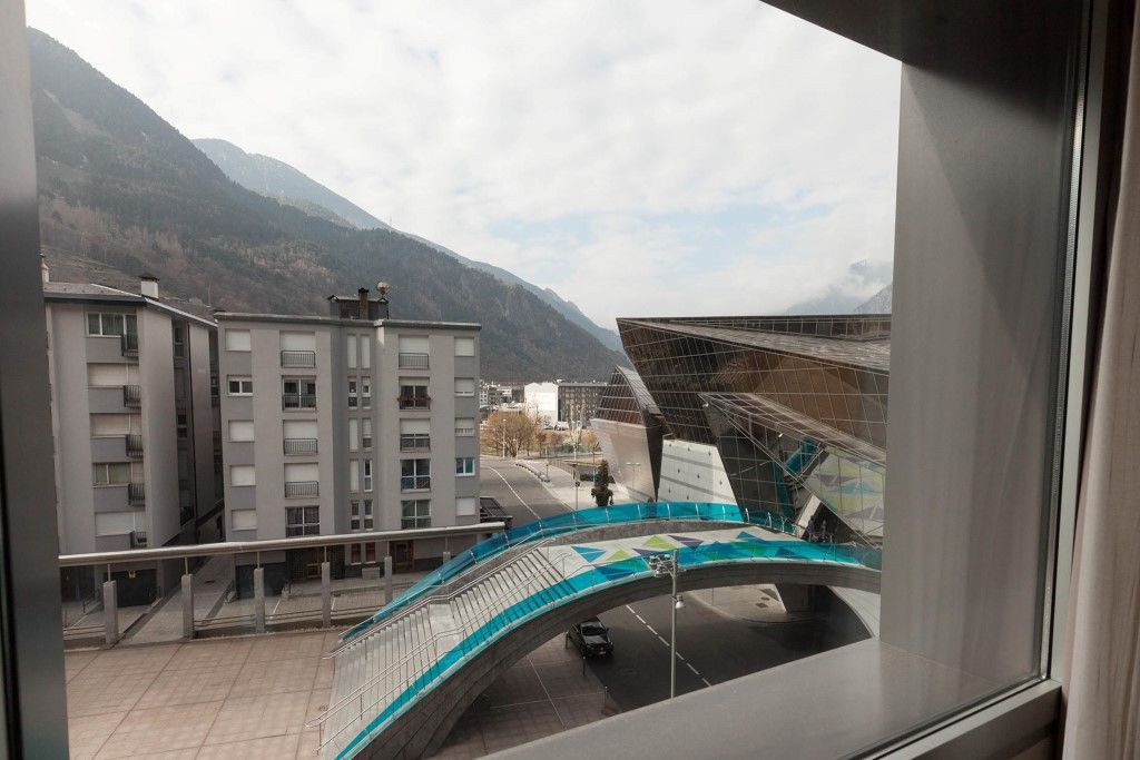 Yomo Mola Park Hotel Les Escaldes Ngoại thất bức ảnh